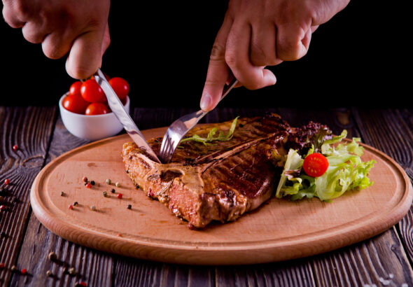 What Steak Lovers Should Look for on a Menu